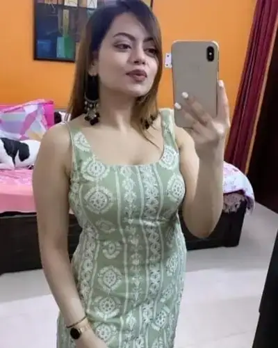 Call Girl in Baraut